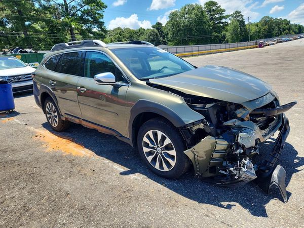 2025 SUBARU OUTBACK