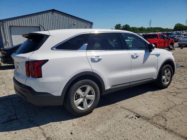 2022 KIA SORENTO LX