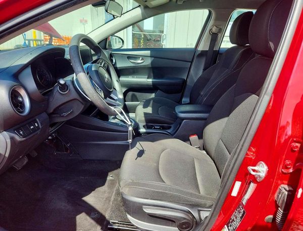 2021 KIA FORTE FE, LXS