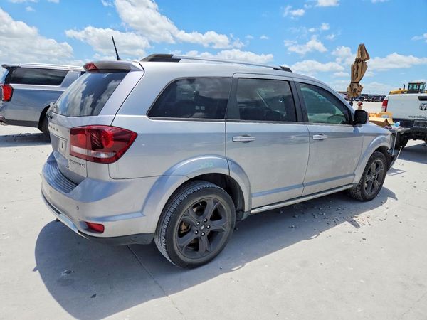 2021 DODGE JOURNEY Crossroad