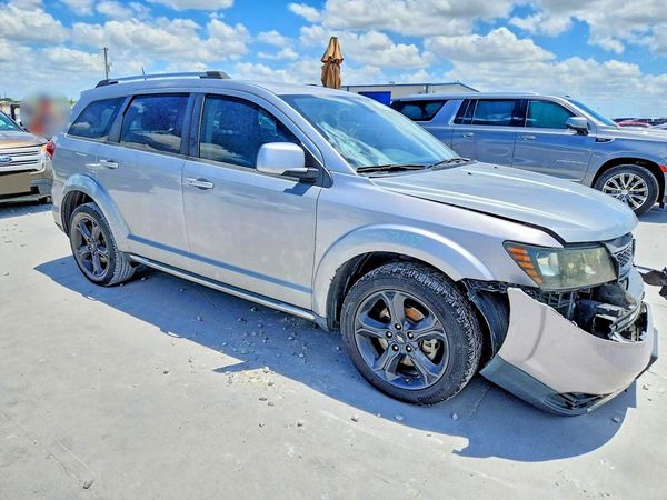 2021 DODGE JOURNEY Crossroad