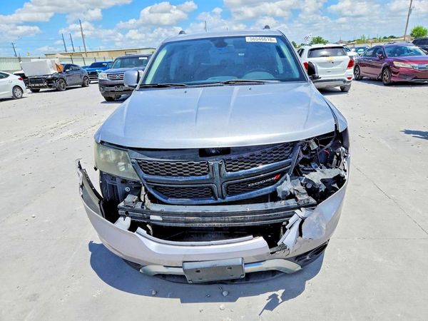 2021 DODGE JOURNEY Crossroad