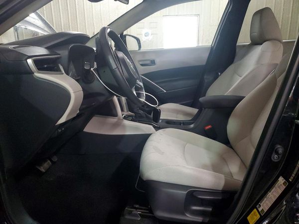 2024 TOYOTA COROLLA CROSS