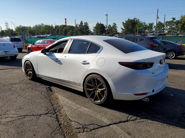 2019 MAZDA 3