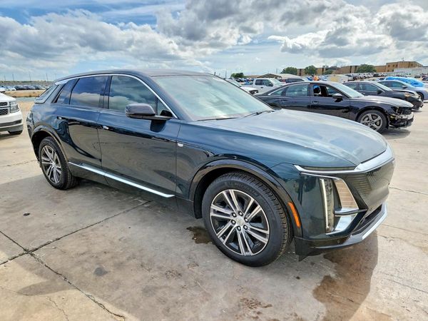 2026 CADILLAC LYRIQ Luxury