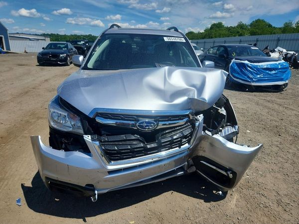2018 SUBARU FORESTER Premium+CWP — DIRF