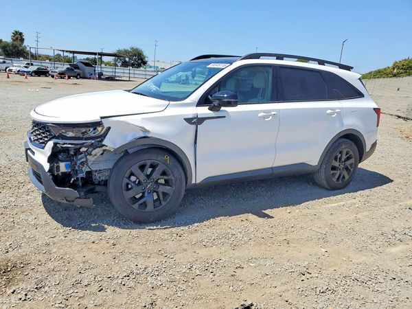 2023 KIA SORENTO