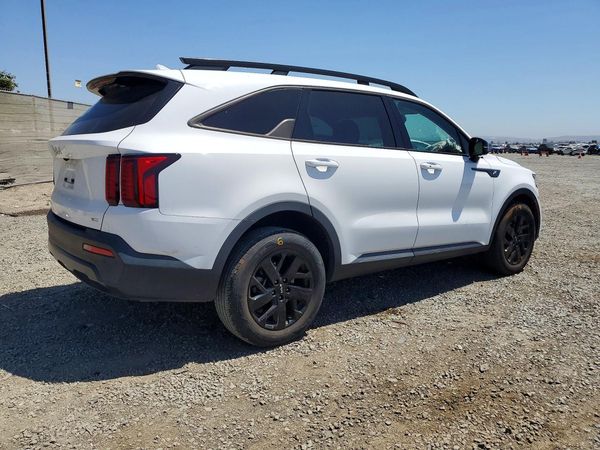 2023 KIA SORENTO