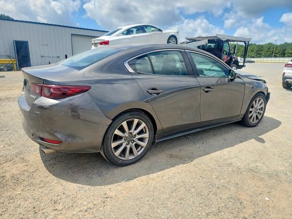 2020 MAZDA 3