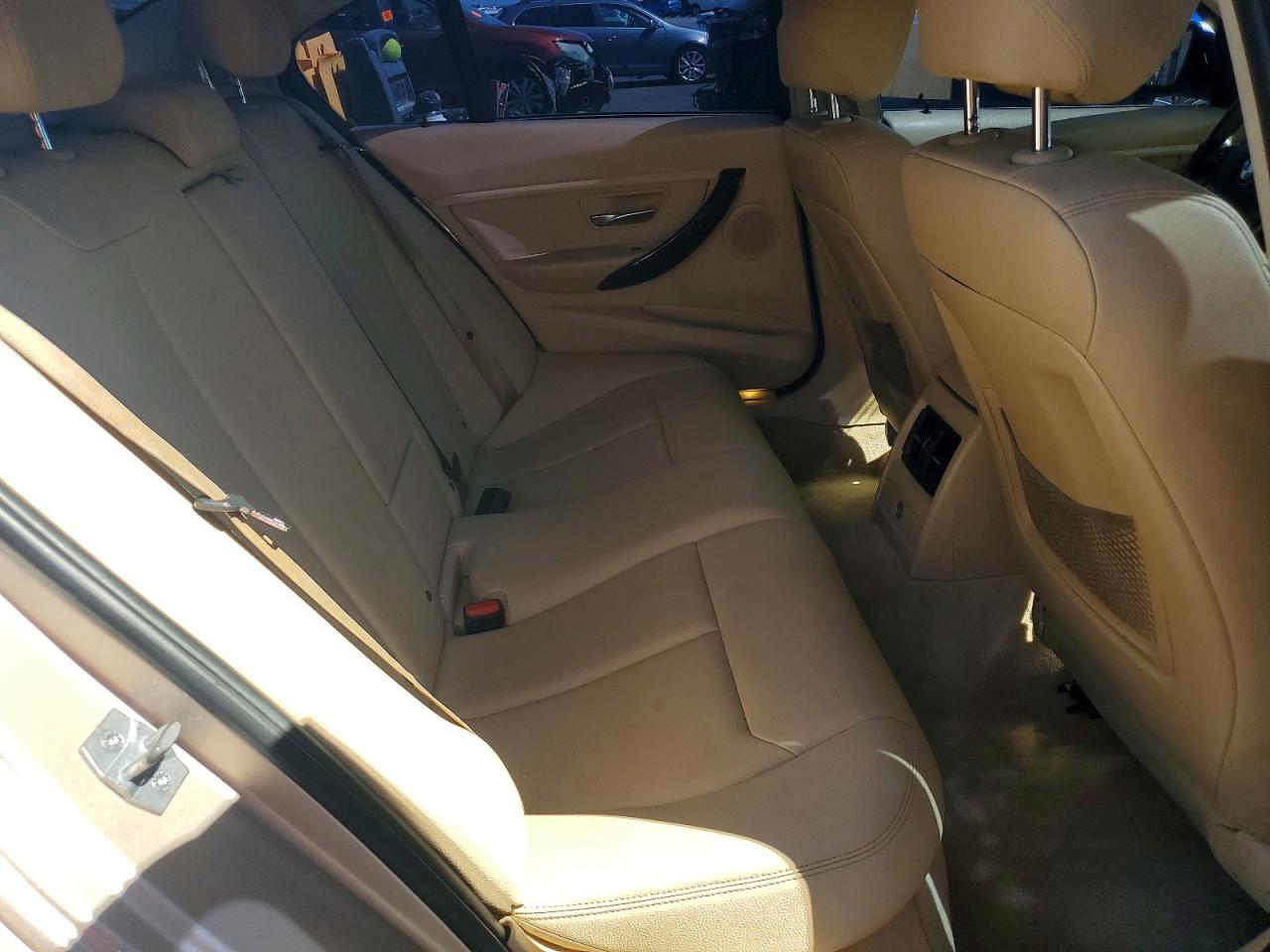 2014 BMW 320 SA