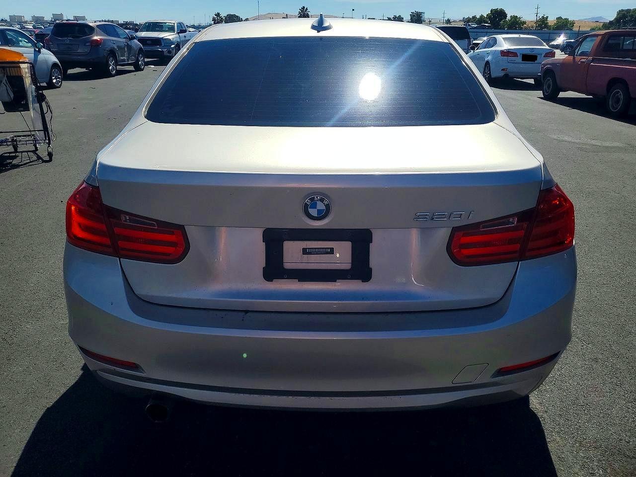 2014 BMW 320 SA