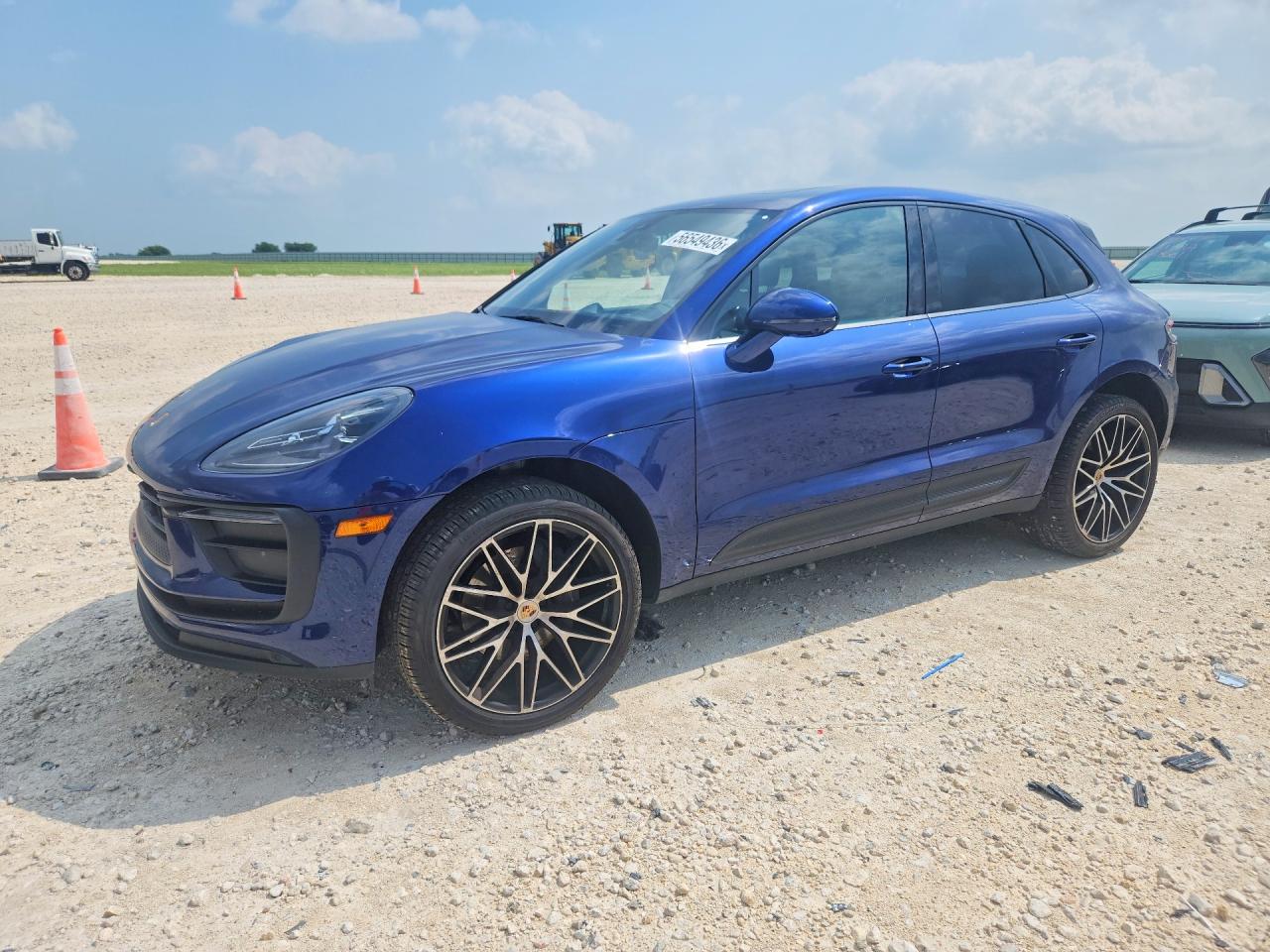 2024 PORSCHE MACAN Macan, Macan T