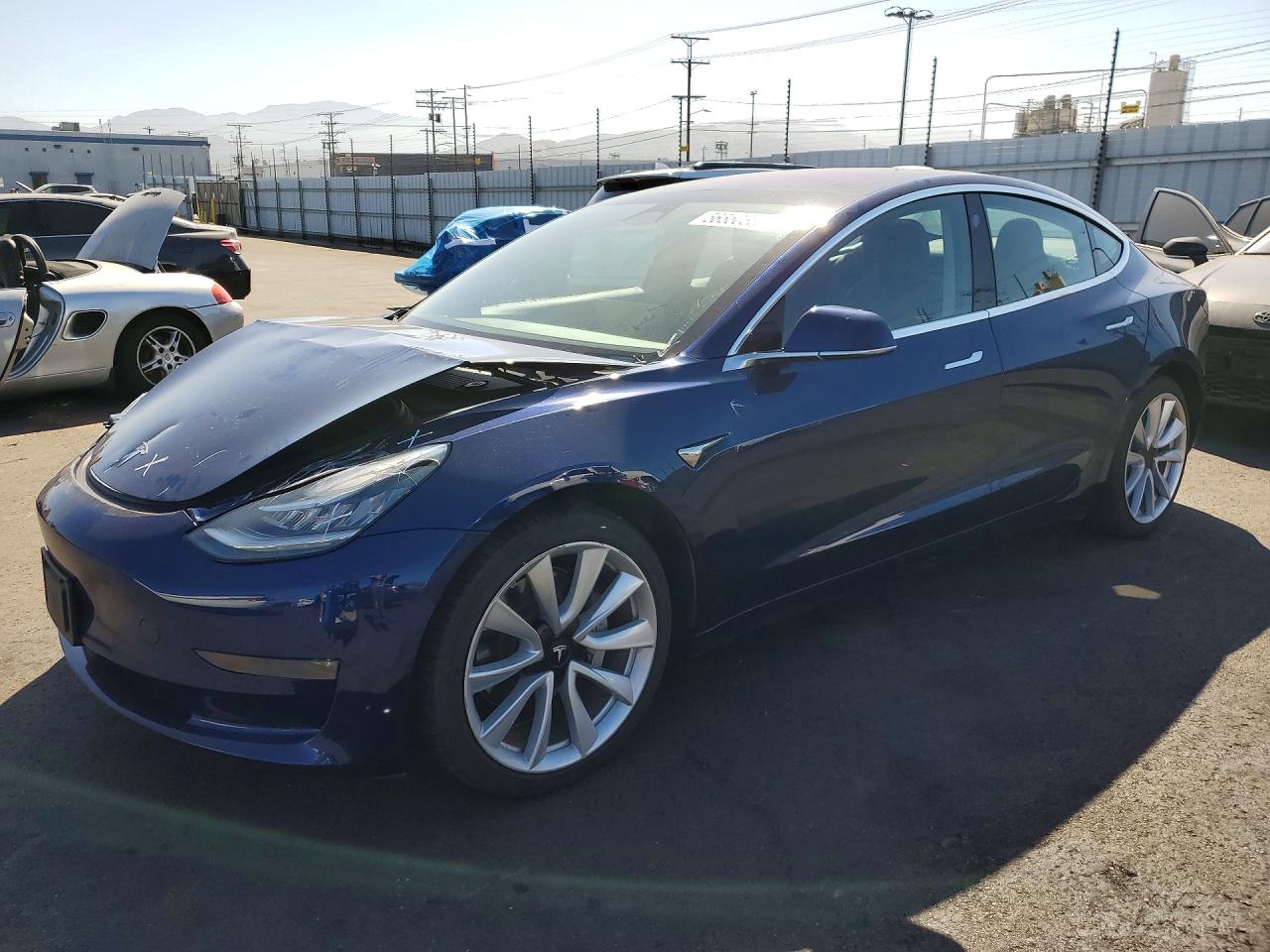 2018 TESLA MODEL 3