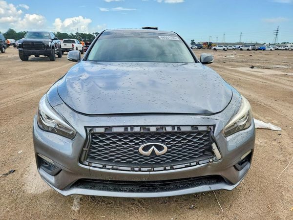 2018 INFINITI Q50