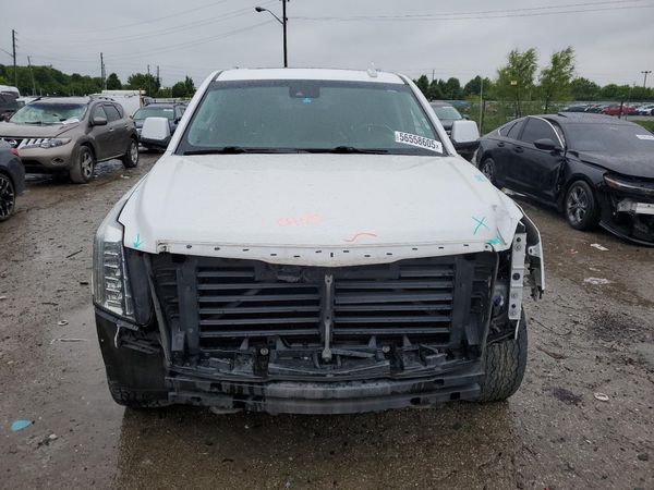 2016 CADILLAC ESCALADE ESV Luxury