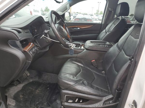 2016 CADILLAC ESCALADE ESV Luxury