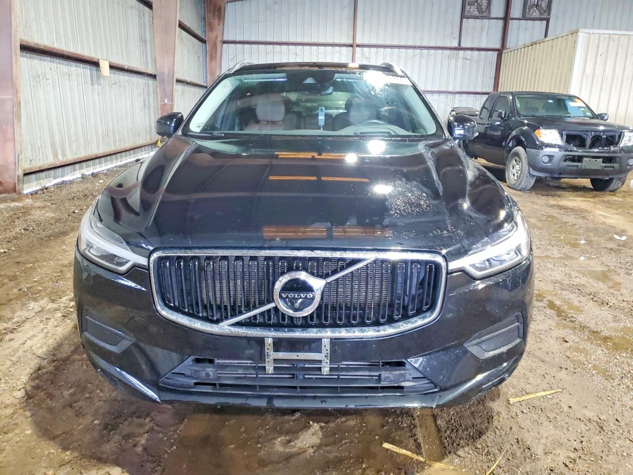 2019 VOLVO XC60 Momentum