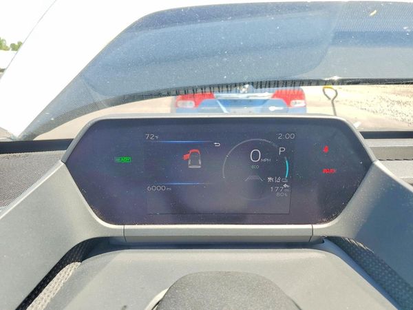2025 TOYOTA BZ4X