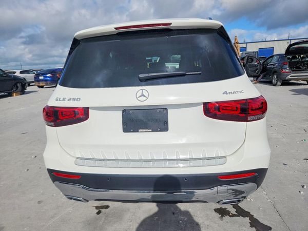 2022 MERCEDES-BENZ GLB GLB250 / GLB250 4MATIC