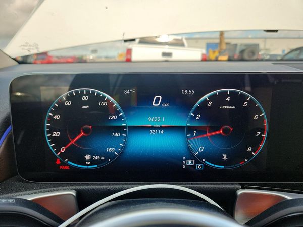 2022 MERCEDES-BENZ GLB GLB250 / GLB250 4MATIC