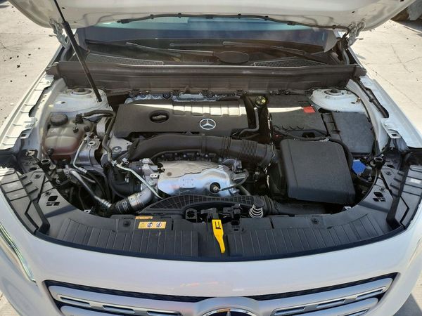 2022 MERCEDES-BENZ GLB GLB250 / GLB250 4MATIC