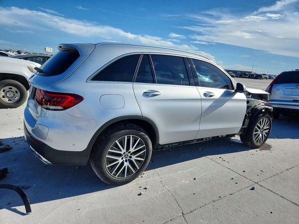 2020 MERCEDES-BENZ GLC