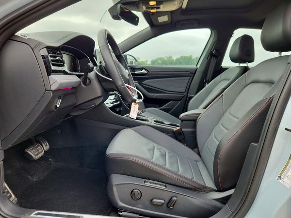 2025 VOLKSWAGEN JETTA Autobahn
