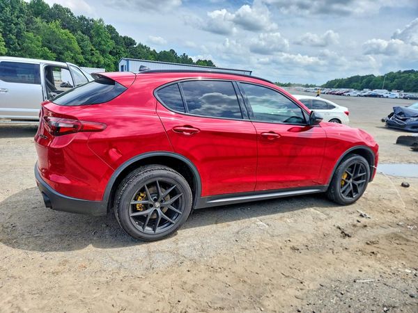 2020 ALFA ROMEO STELVIO
