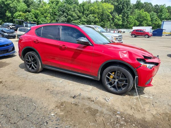 2020 ALFA ROMEO STELVIO