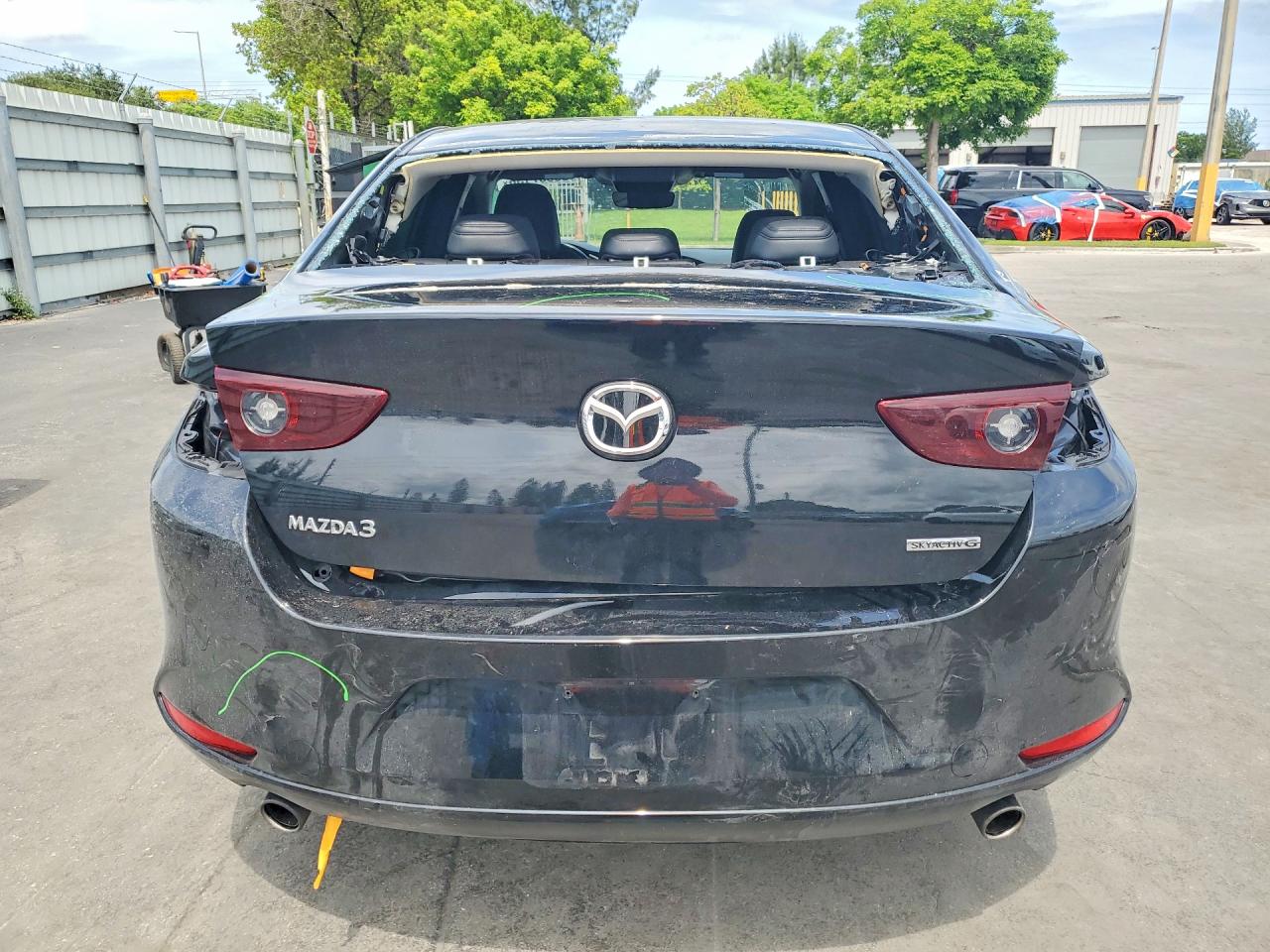 2025 MAZDA 3 Select Sport Package