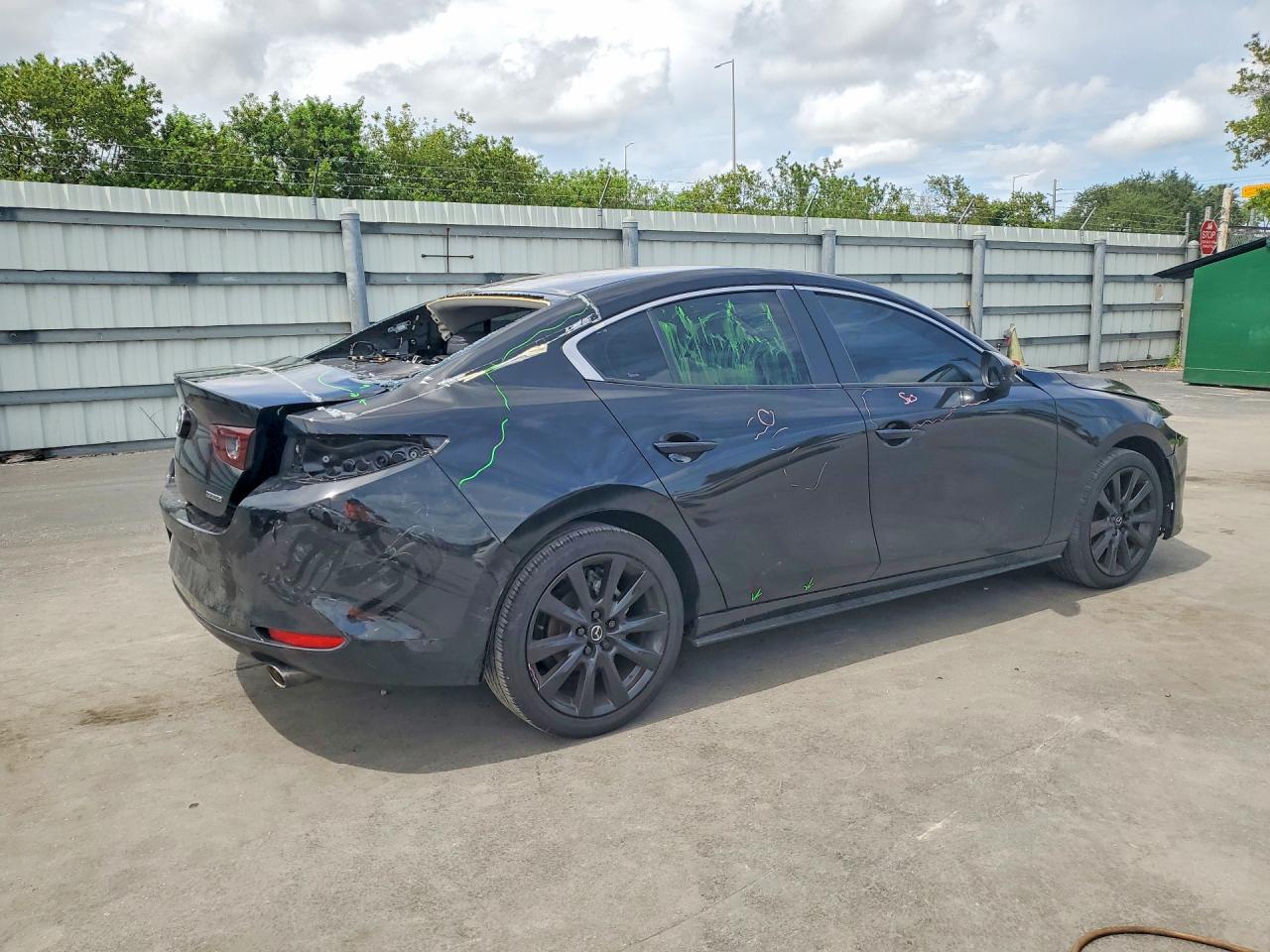 2025 MAZDA 3 Select Sport Package