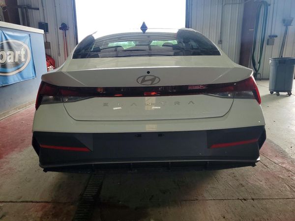 2026 HYUNDAI ELANTRA