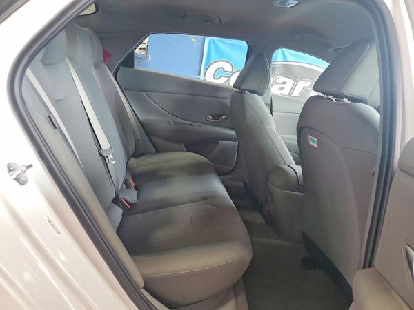 2026 HYUNDAI ELANTRA