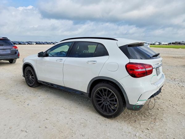 2020 MERCEDES-BENZ GLA GLA250