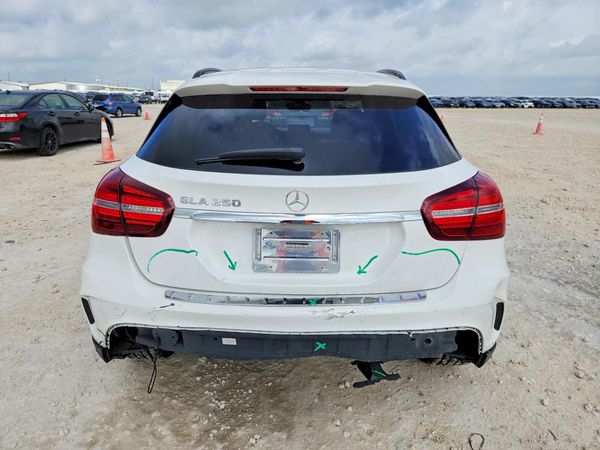 2020 MERCEDES-BENZ GLA GLA250