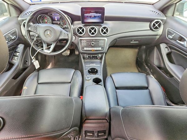 2020 MERCEDES-BENZ GLA GLA250