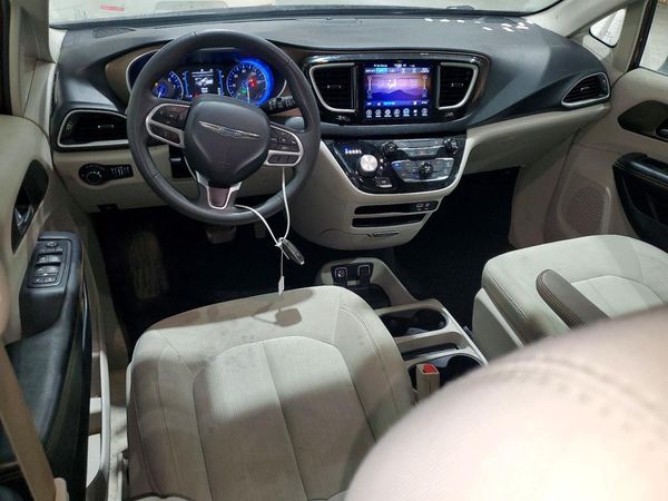 2017 CHRYSLER PACIFICA