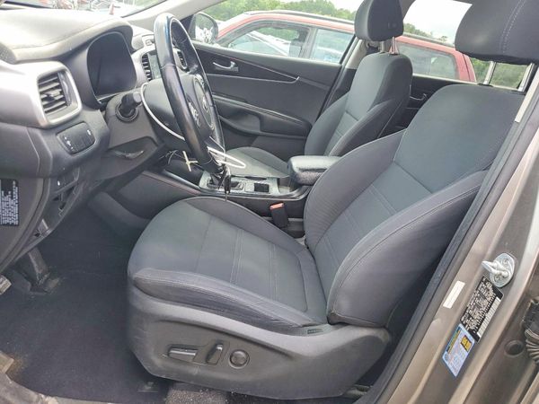 2018 KIA SORENTO L, LX