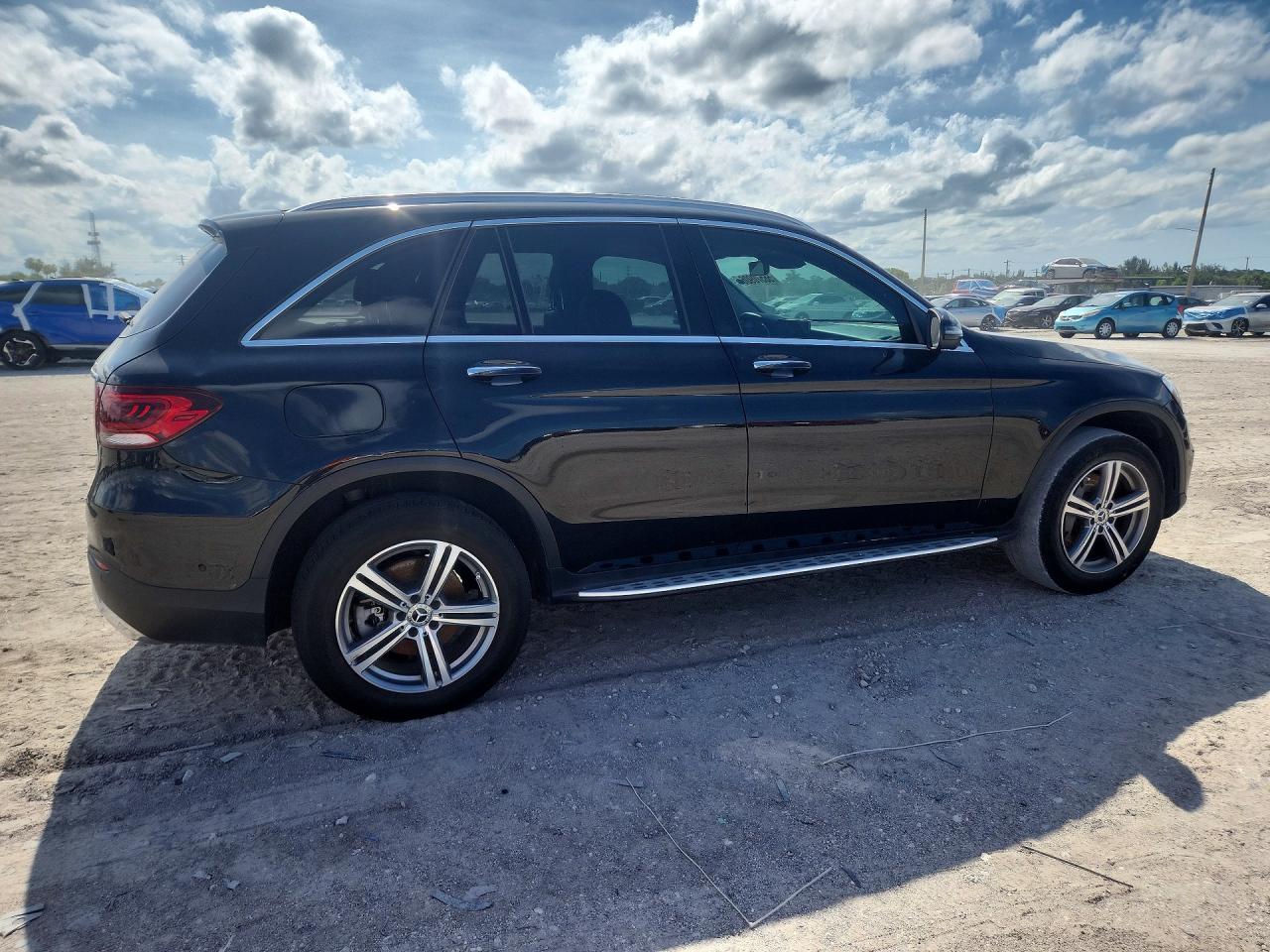 2022 MERCEDES-BENZ GLC GLC300