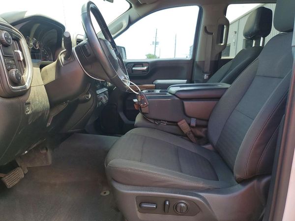2019 CHEVROLET SILVERADO LT