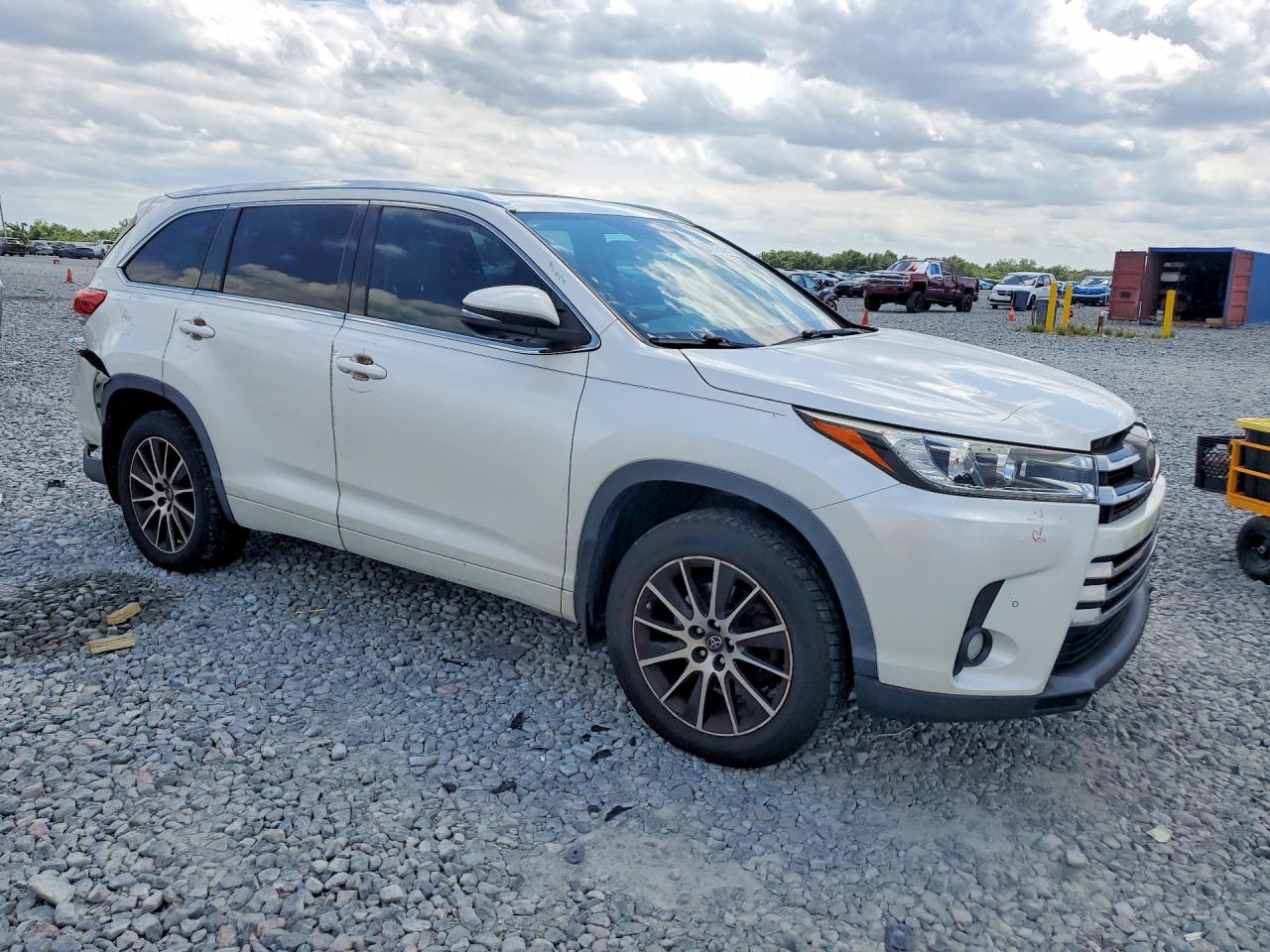 2018 TOYOTA HIGHLANDER Ltd/Ltd Platinum
