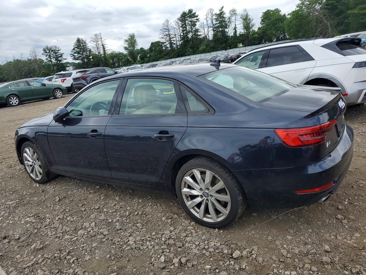2017 AUDI A4 quattro Premium