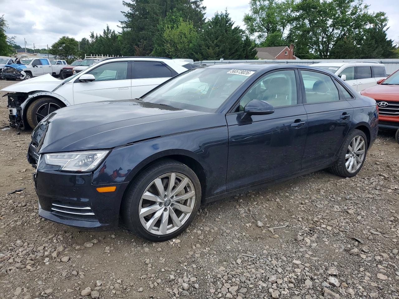 2017 AUDI A4 quattro Premium