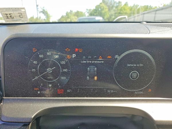 2024 KIA SELTOS S, X-Line