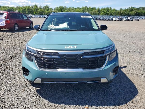 2024 KIA SELTOS S, X-Line