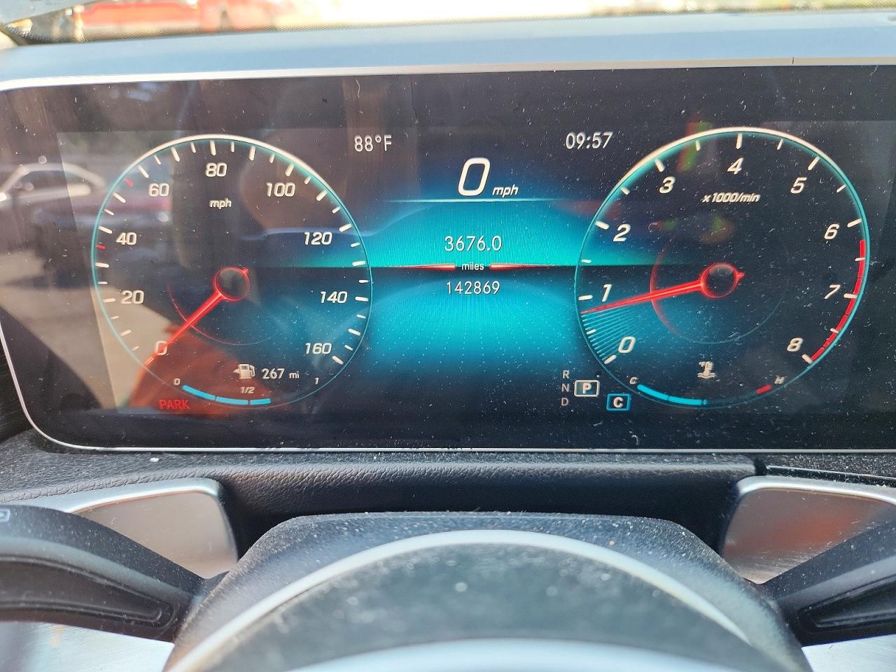 2021 MERCEDES-BENZ GLB GLB250