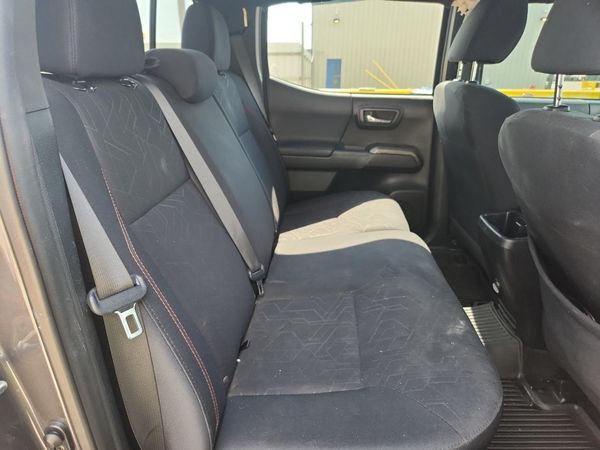 2017 TOYOTA TACOMA