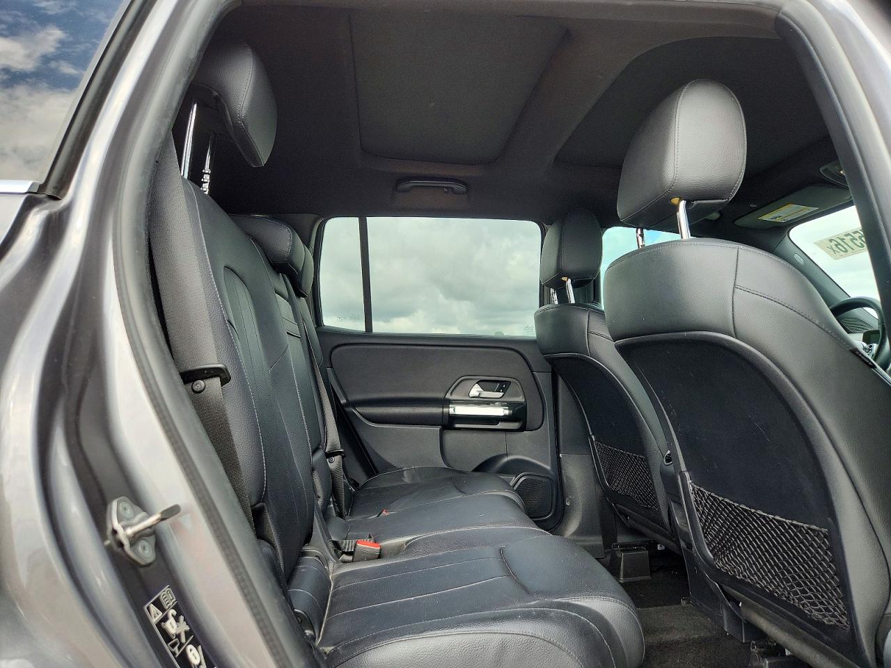 2022 MERCEDES-BENZ GLB GLB250