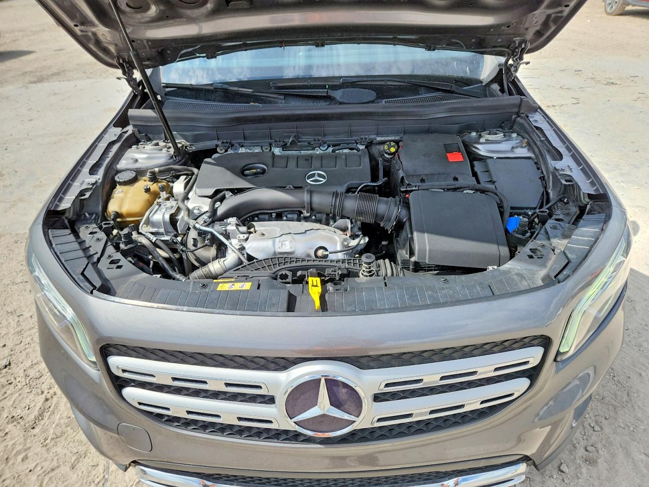 2022 MERCEDES-BENZ GLB GLB250