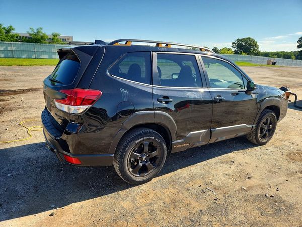 2023 SUBARU FORESTER